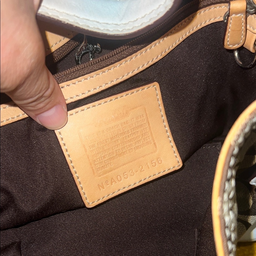 Coach Brown and White Signature Shoulder Bag - Picture 4 of 6